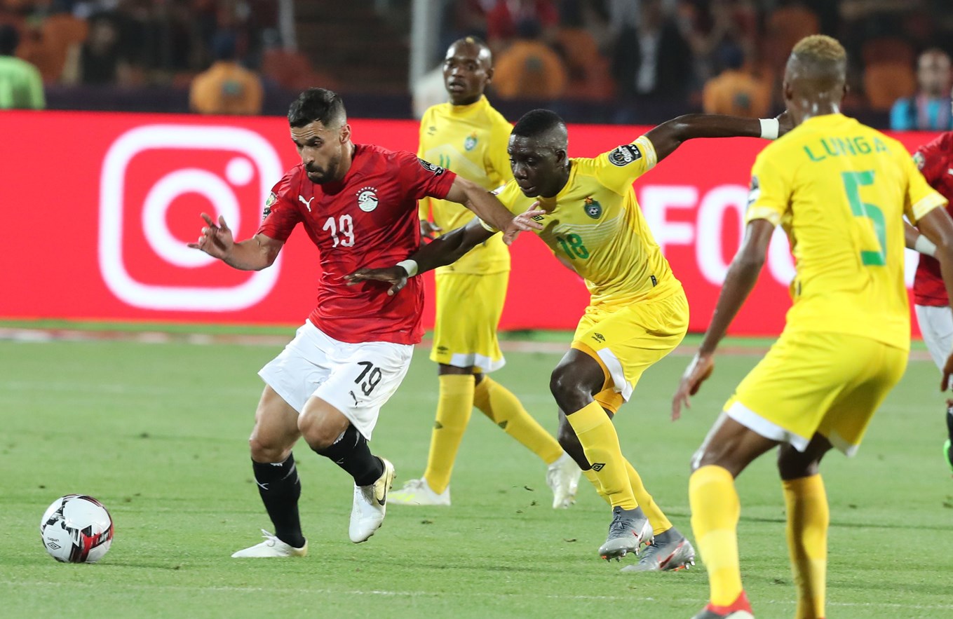 Marvelous Nakamba playing against Egypt for Zimbabwe at the 2019 Africa Cup of Nations.