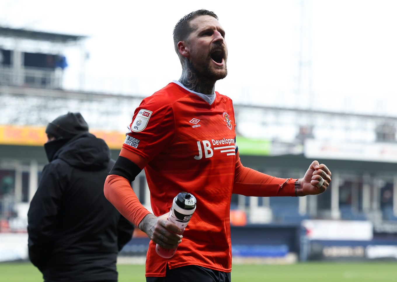 Former Luton Town captain Sonny Bradley celebrating our late win against Bournemouth in 2022.