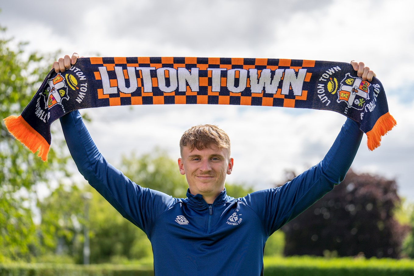 PMI_Luton_Town_New_Signing_DH_200622_0038.jpg